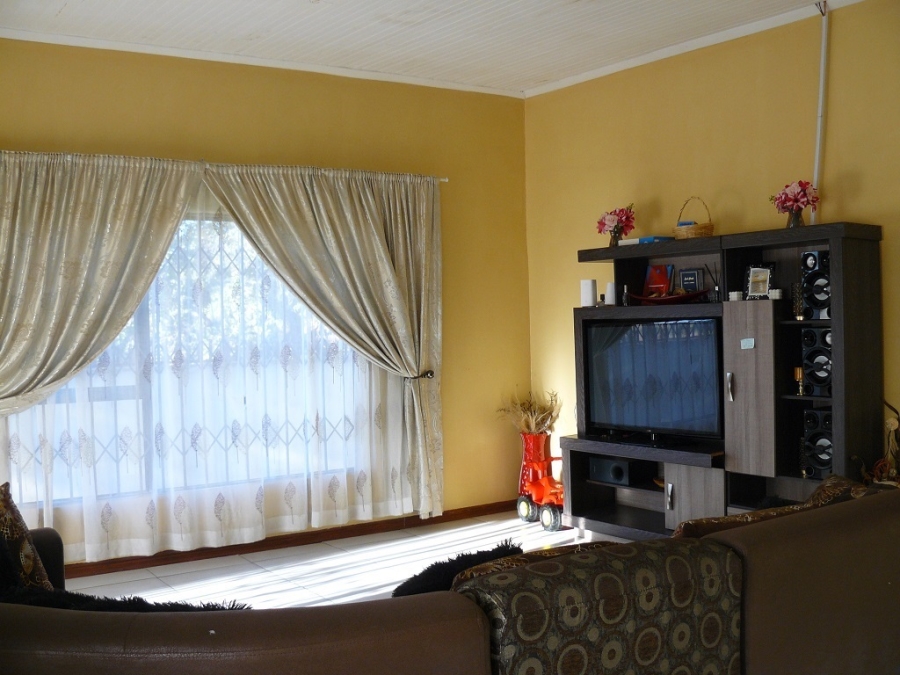 3 Bedroom Property for Sale in Parys Free State